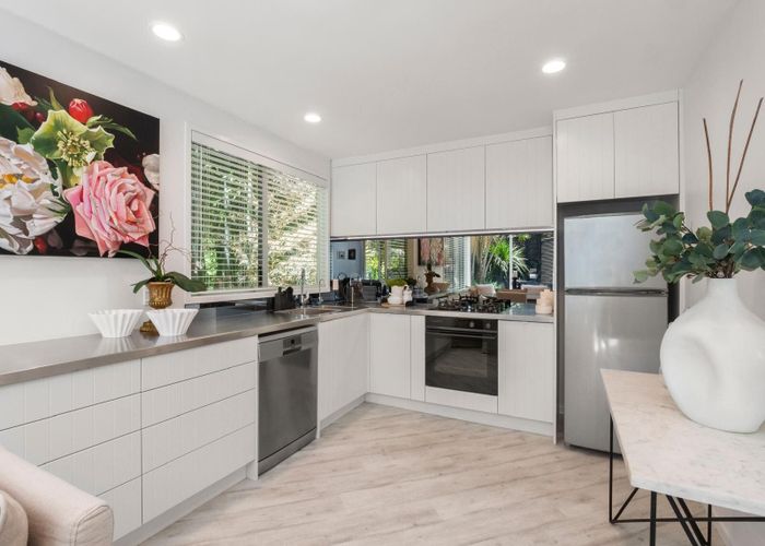  at 20D Saint Georges Bay Road, Parnell, Auckland City, Auckland