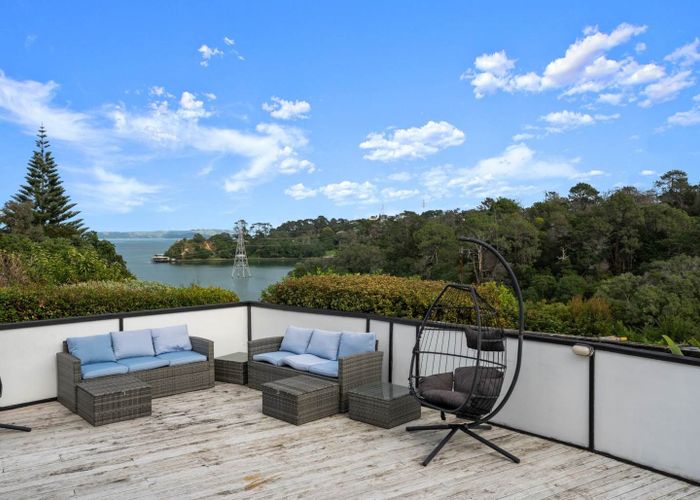  at Blockhouse Bay, Auckland City, Auckland