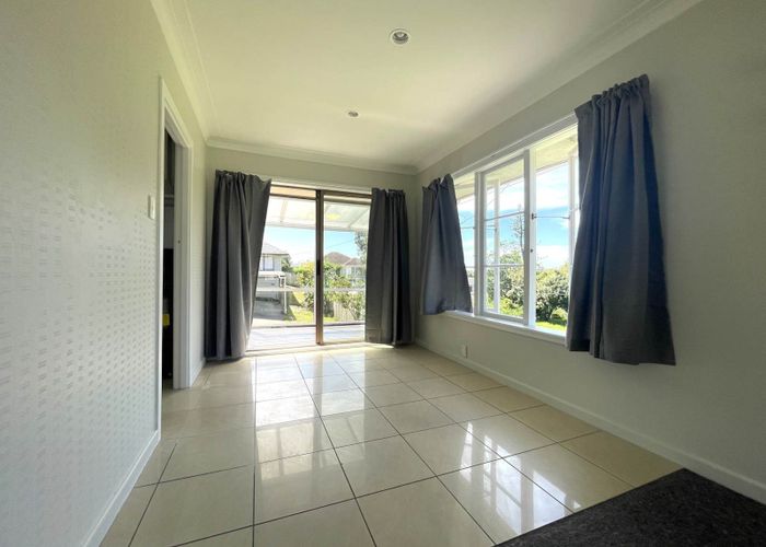  at 2 Glenorchy Street, Glen Eden, Waitakere City, Auckland