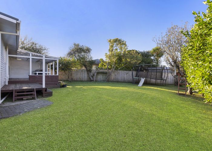  at 24 Mandarin Place, Half Moon Bay, Manukau City, Auckland