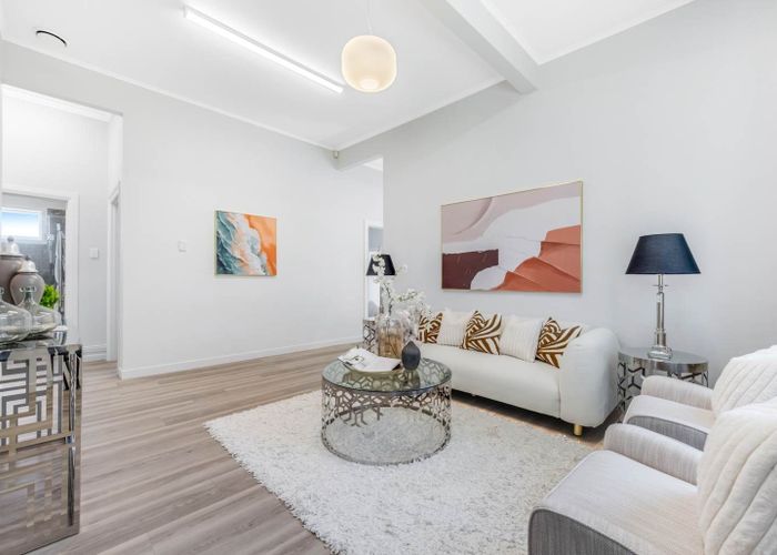  at 42 Mount Smart Road, Onehunga, Auckland