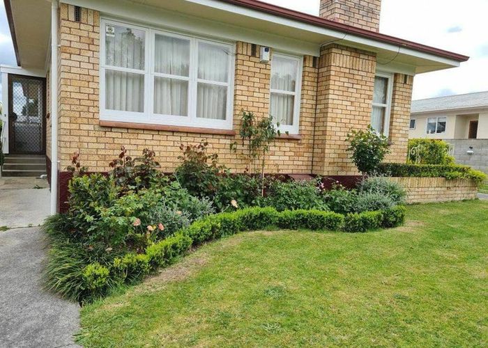  at 35 Haultain St, Fairfield, Hamilton, Waikato