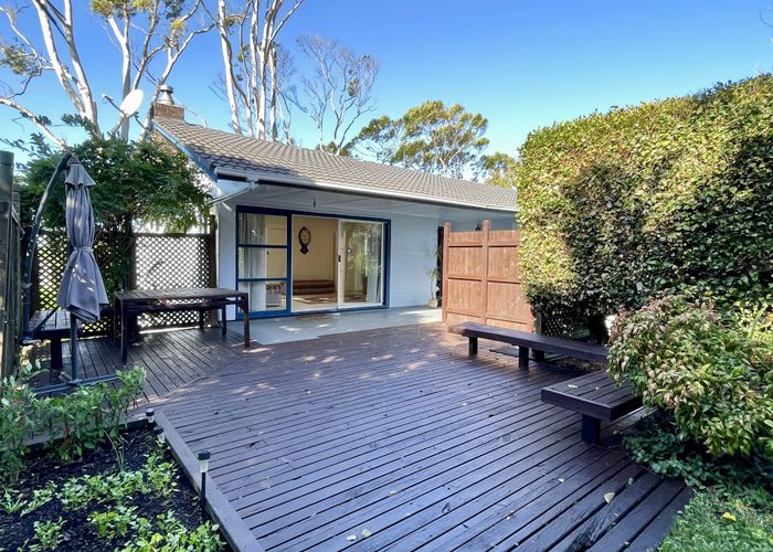 at 37 Beechdale Crescent, Pakuranga Heights, Manukau City, Auckland