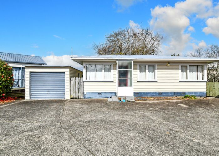  at 113 Beaumonts Way, Manurewa, Manukau City, Auckland