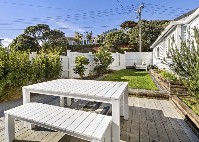  at 10 Brighton Street, Island Bay, Wellington, Wellington
