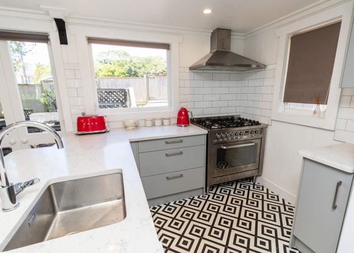  at 9 Dixie Street, Te Horo, Kapiti Coast, Wellington