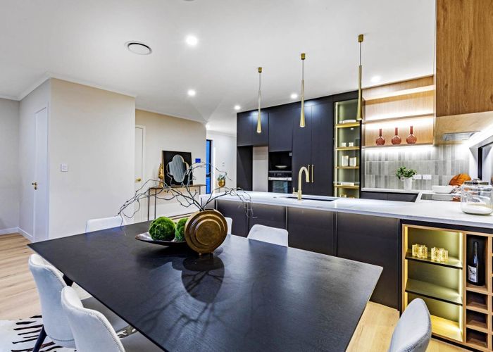  at 42 Gordon Avenue, Milford, North Shore City, Auckland