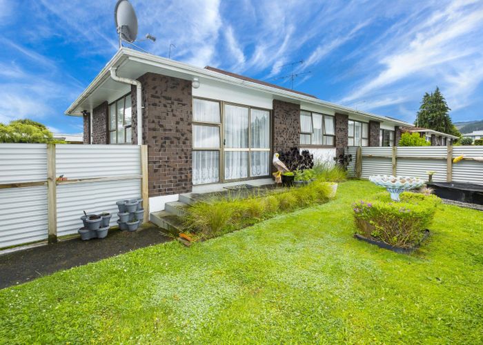  at 1/2 Benzie Avenue, Elderslea, Upper Hutt