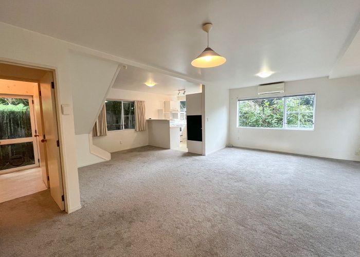  at 3 Edenvale Crescent, Mount Eden, Auckland City, Auckland