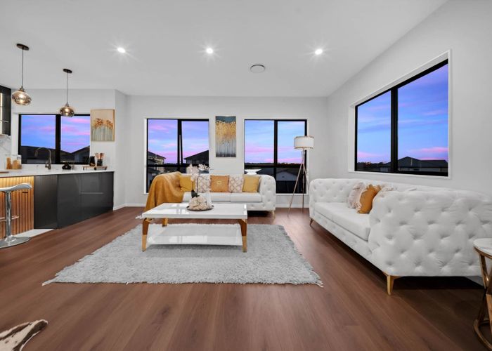  at 21 Emerald Avenue, Karaka, Franklin, Auckland