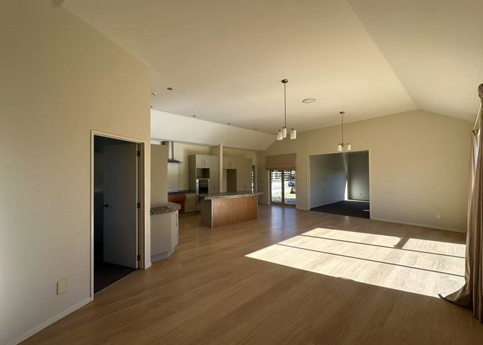  at 182 Ramarama Rd, Rosehill, Papakura, Auckland