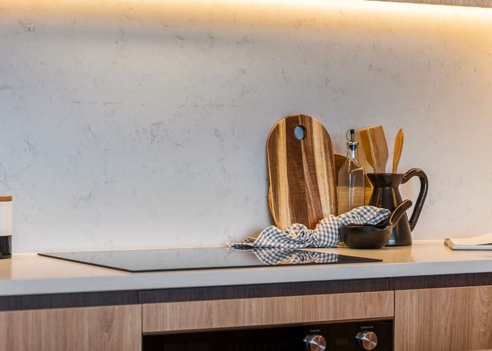  at 2/423 Beach Road, Mairangi Bay, North Shore City, Auckland