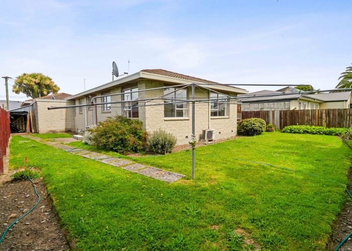  at 2/4 Brixton Street, Islington, Christchurch