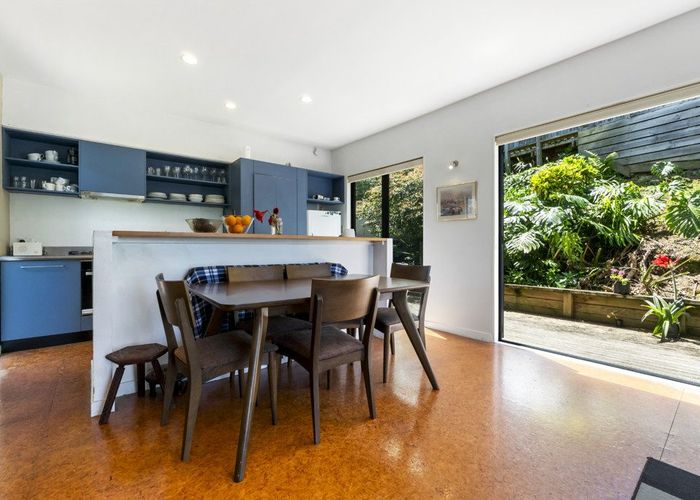  at 2/701 Great North Road, Grey Lynn, Auckland City, Auckland
