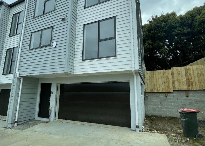  at 77E Penrose Road, Mount Wellington, Auckland