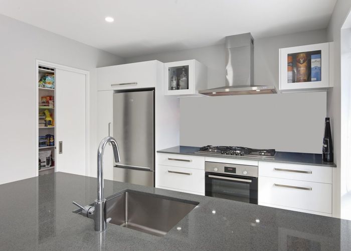  at 13 Higgins Street, Woodend, Woodend