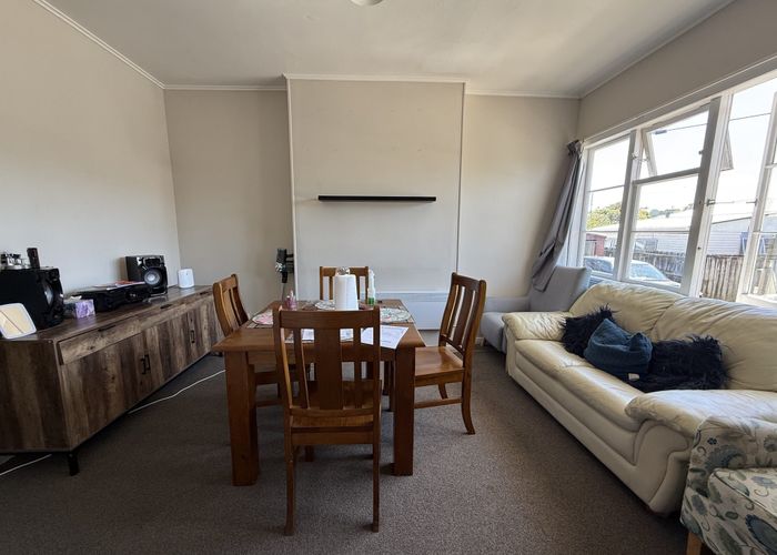  at 1/192 Rathgar Road, Henderson, Waitakere City, Auckland