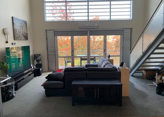  at 2/42 William Pickering Drive, Rosedale, North Shore City, Auckland