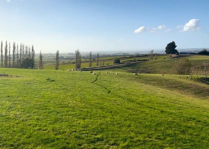  at 49 Clutha Downs Road, Balclutha, Clutha, Otago