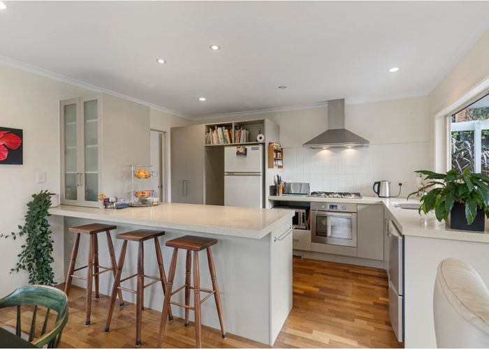  at 17 Oruamo Place, Beach Haven, Auckland