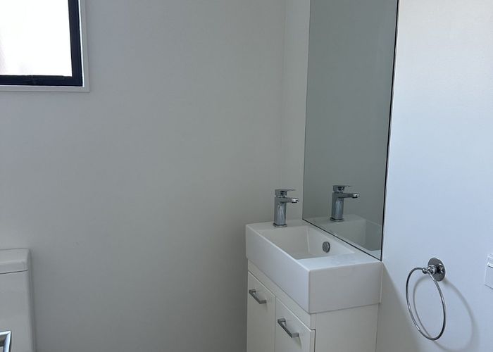  at 2/17 Sherborne Street, St. Albans, Christchurch City, Canterbury