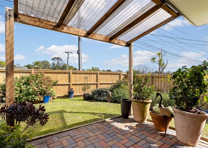  at 1/151 Verbena Road, Birkdale, North Shore City, Auckland