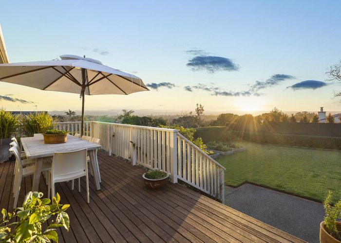  at 38 Grande Avenue, Mount Albert, Auckland