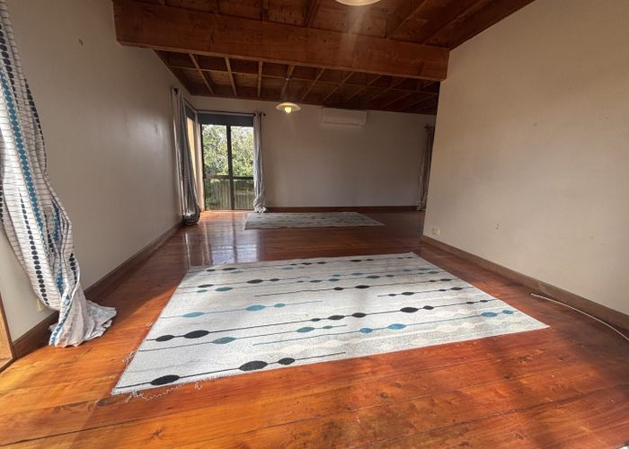  at 2/1 Gloria Ave , Te Atatu Peninsula, Waitakere City, Auckland