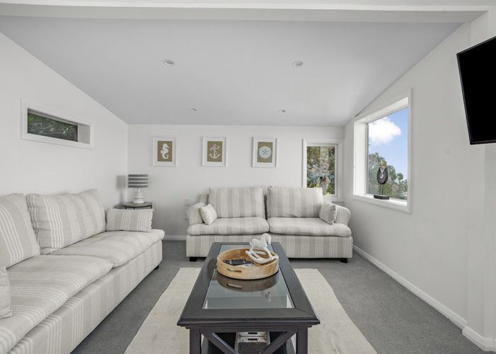  at 502 Marine Drive, Eastbourne, Lower Hutt, Wellington