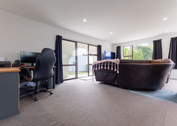  at 64 Atkinson Avenue, Otaki Beach, Kapiti Coast, Wellington
