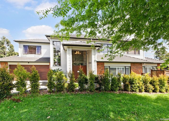  at 54 Sapperton Drive, Henderson, Auckland