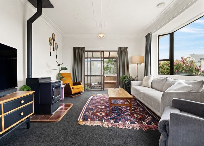  at 16 Eskvale Street, Saint Kilda, Dunedin, Otago