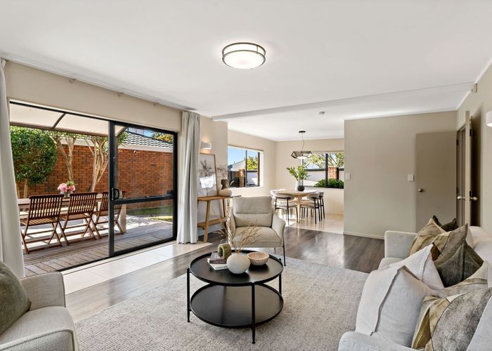  at 2B Adam Street, Greenlane, Auckland City, Auckland