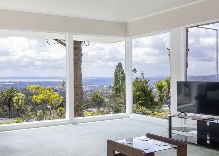  at 42 Rangiwai Road, Titirangi, Waitakere City, Auckland