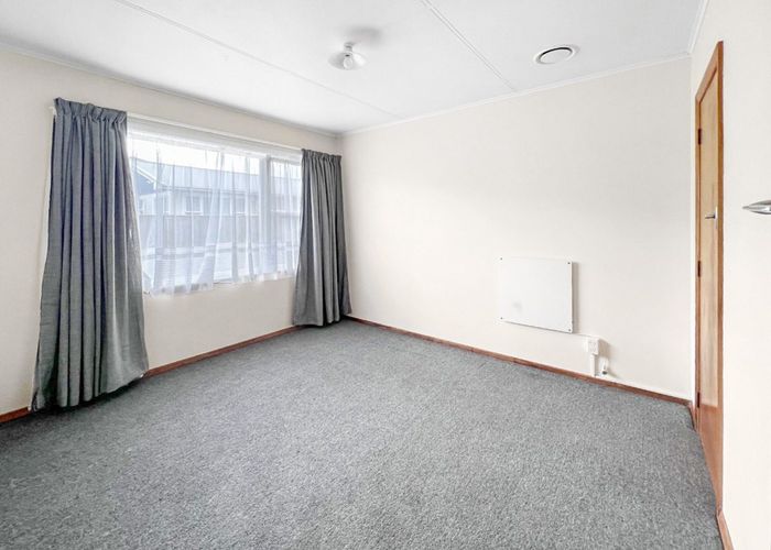  at 2/354 College Street, West End, Palmerston North, Manawatu / Whanganui