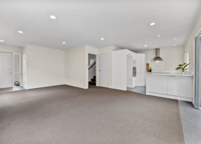  at 46E Packspur Drive, Flat Bush, Manukau City, Auckland