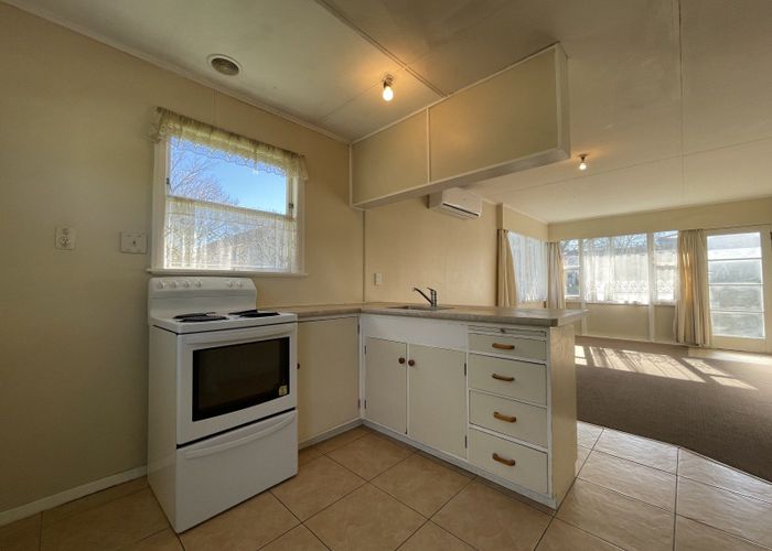  at 1/5 Ranfurly Street, City Centre, Palmerston North, Manawatu / Whanganui