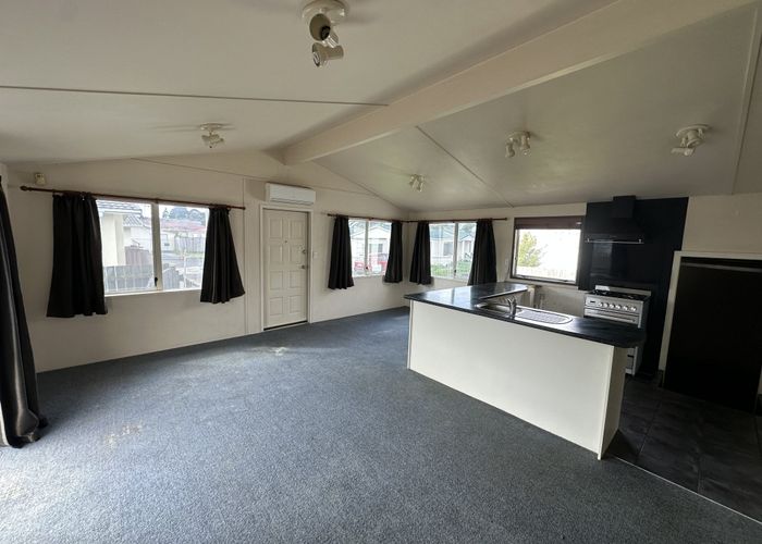  at 10 Swanson Road, Henderson, Waitakere City, Auckland