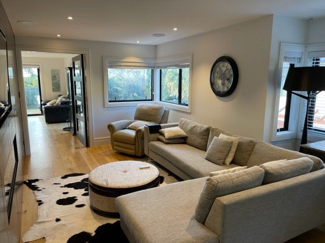  at 2/92 Churchill Road, Murrays Bay, Auckland