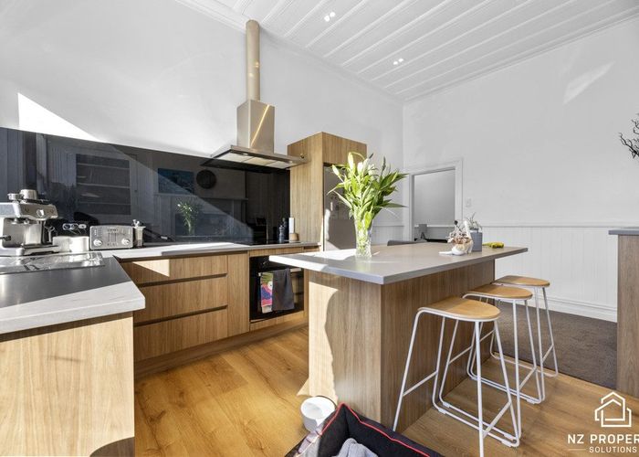  at 32 Sheen Street, Roslyn, Dunedin, Otago