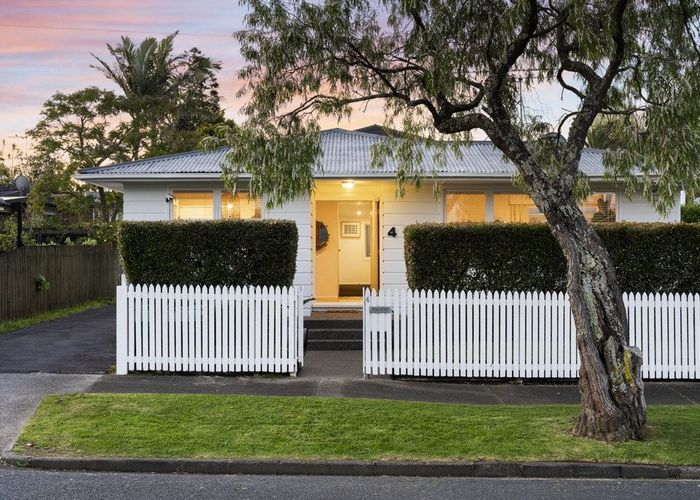  at 4 Esperance Road, Glendowie, Auckland