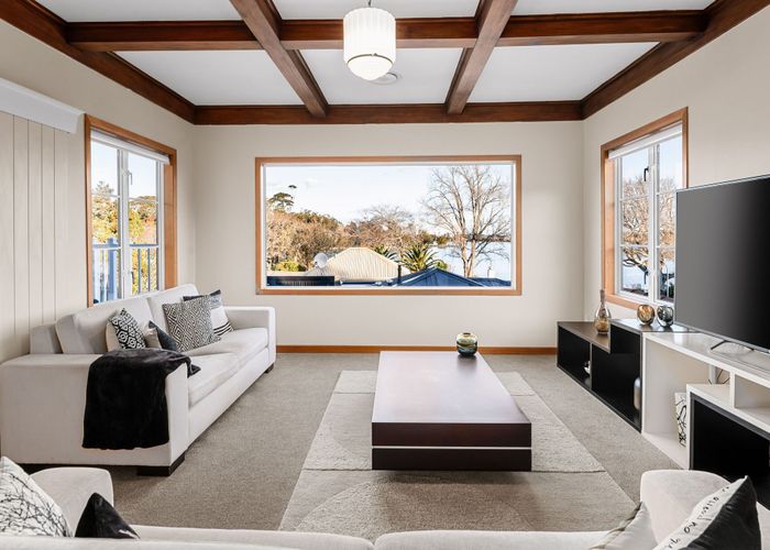 at 5 Fowlers Avenue, Hamilton Lake, Hamilton, Waikato