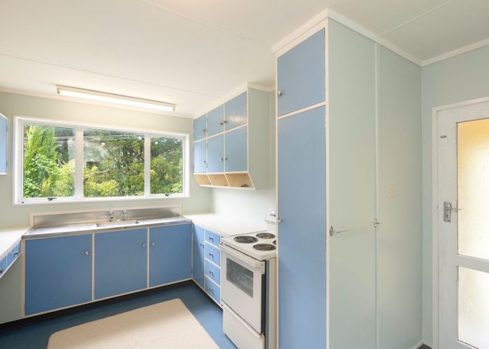  at 32 Te Paki Road, Shannon, Palmerston North