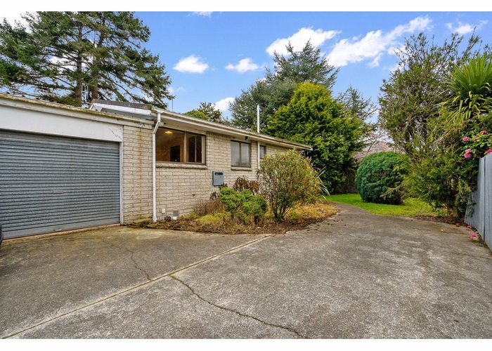  at 2/204 Elles Road, Strathern, Invercargill