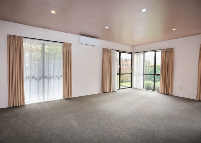  at 1/90 Proctor Street, Papanui, Christchurch