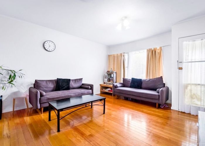  at 2/7 Ellen Ave, Hillcrest, North Shore City, Auckland