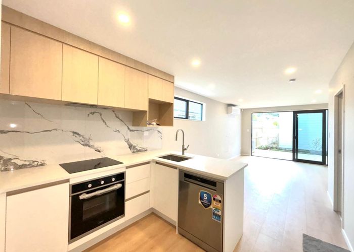  at 4/73 Glendale Road, Glen Eden, Waitakere City, Auckland