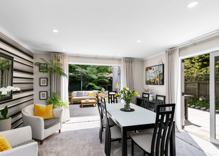  at 15/36 Dee Street, Island Bay, Wellington