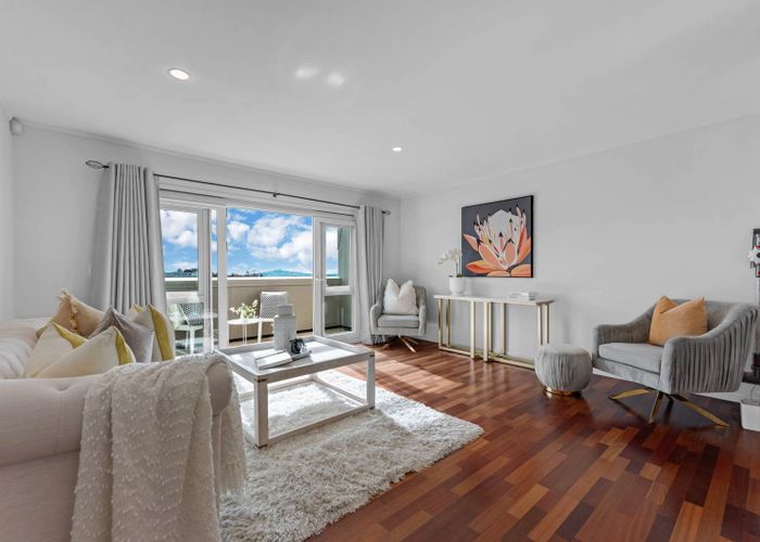  at 24/118 Broadway, Newmarket, Auckland City, Auckland
