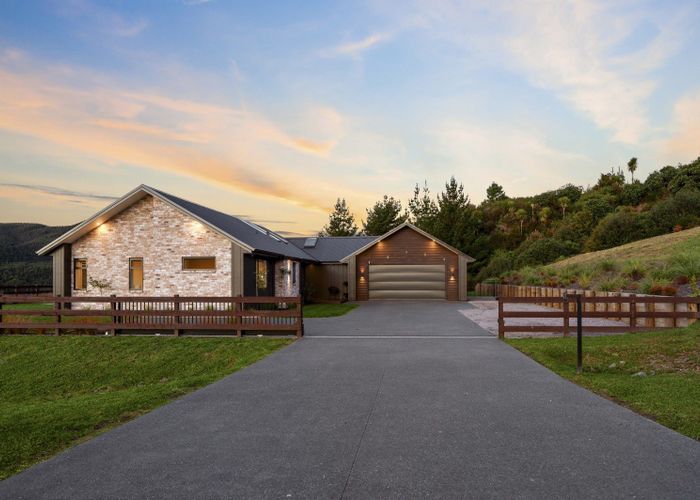  at 11 Lochridge Drive, Kinloch, Taupō